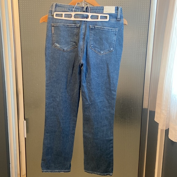 Paige Cindy Crop Jeans - Picture 2 of 8